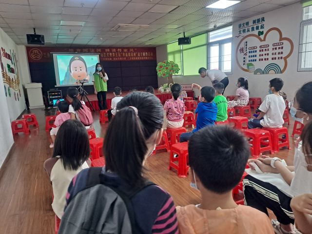 三鄉(xiāng)鎮(zhèn)開展“幸福閱讀樹，禁毒齊守護(hù)”宣傳活動(dòng)圖片1.jpg